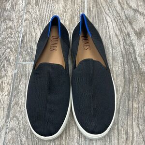 DUNES Slip-On Black Sneakers Size 6